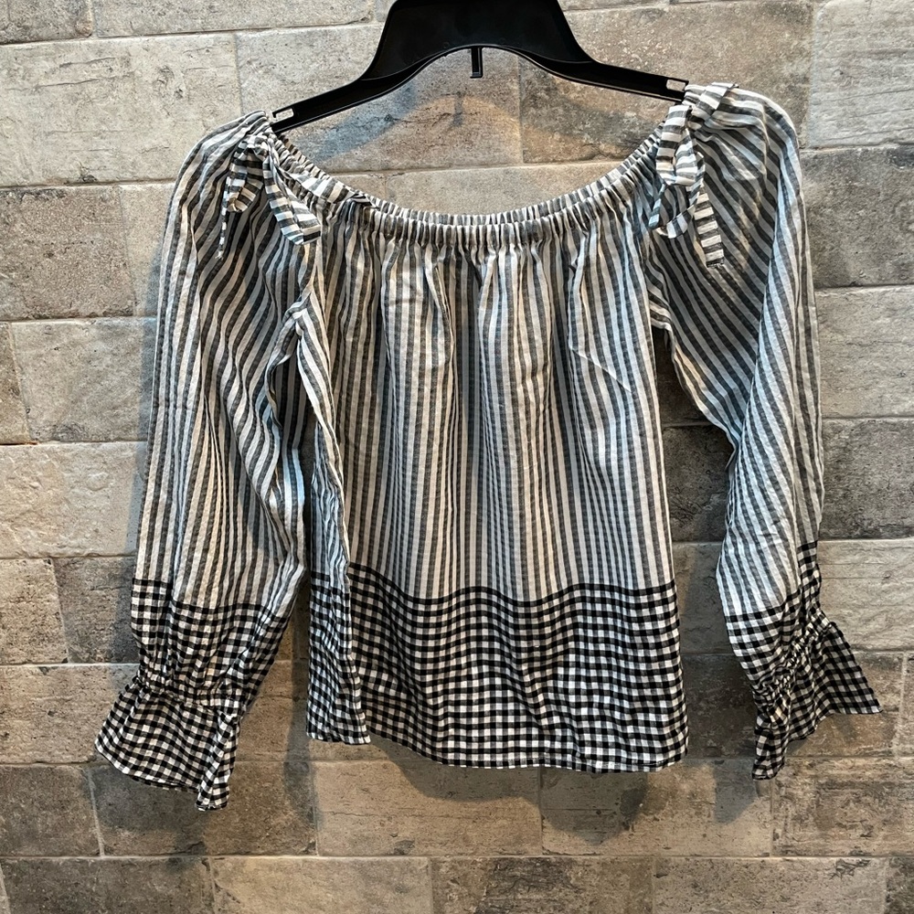 ❤️ EXPRESS OFF THE SHOULDER STRIPED TOP SIZE XS - Picture 3 of 9